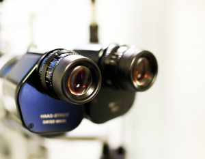 Δρ Κ. Καραμπάτσας - Χειρουργός Οφθαλμίατρος